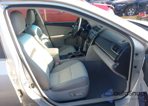 2012 Toyota Camry Xle z USA, uszkodzony, nr VIN 4T4BF1FK0CR234000